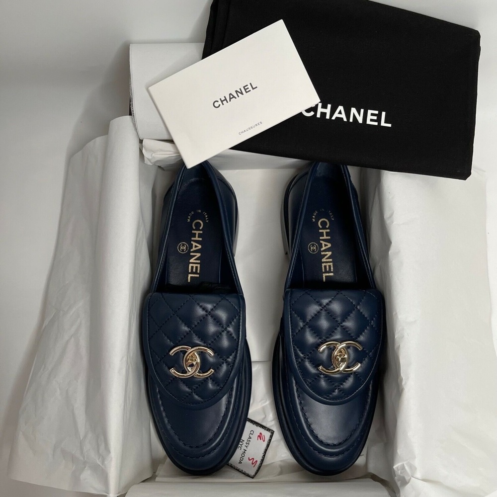 ❌❌ SOLD Chanel NIB 2021 Navy Blue Gold CC Logo Quilted Flap Flats Loafers - Picture 10 of 14